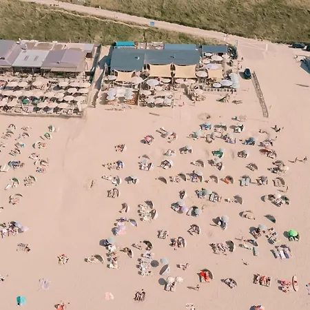 Kings Square 잔드보르트