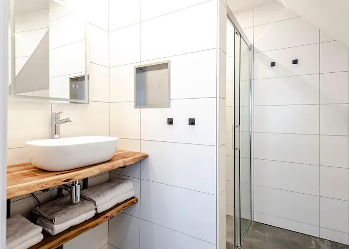 Kings Square 잔드보르트